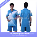 Neues Entwurfs-Badminton-Team Jersey Unisex, Großverkaufkurzschlüsse, heiße Verkaufsvolleyballfrauen team Jerseyqualität A